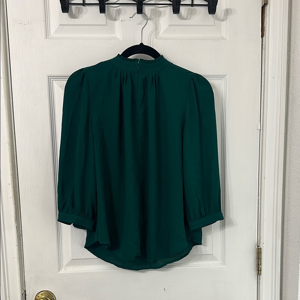 Elegant Green Women's Top